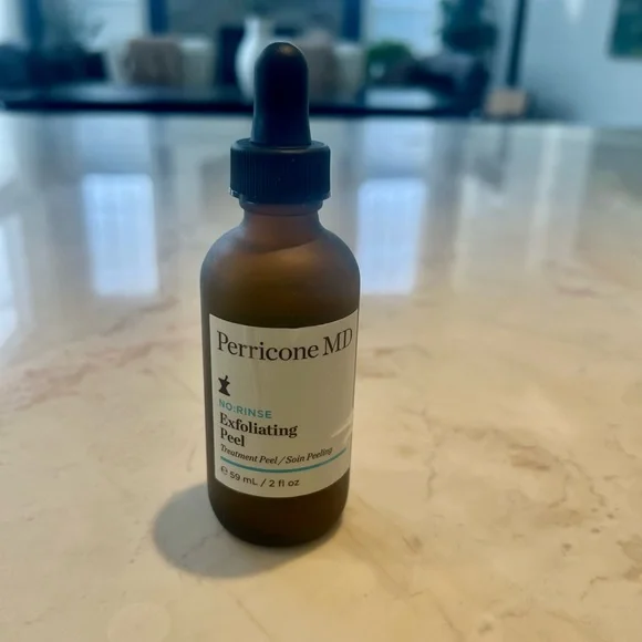 Perricone MD Exfoliating Peel(No rinse) - Picture 2 of 5